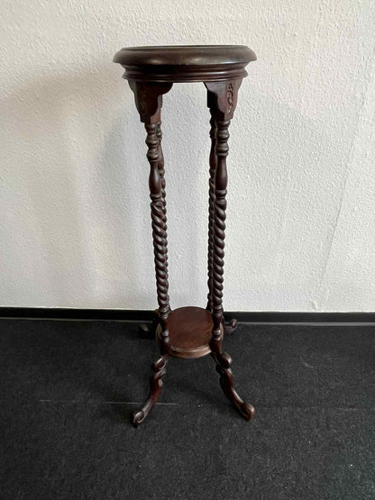 Antiker Pflanzenständer aus Holz mit gedrechselten Beinen