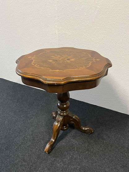 Antiker Beistelltisch, Echtholz, mit floralen Intarsien