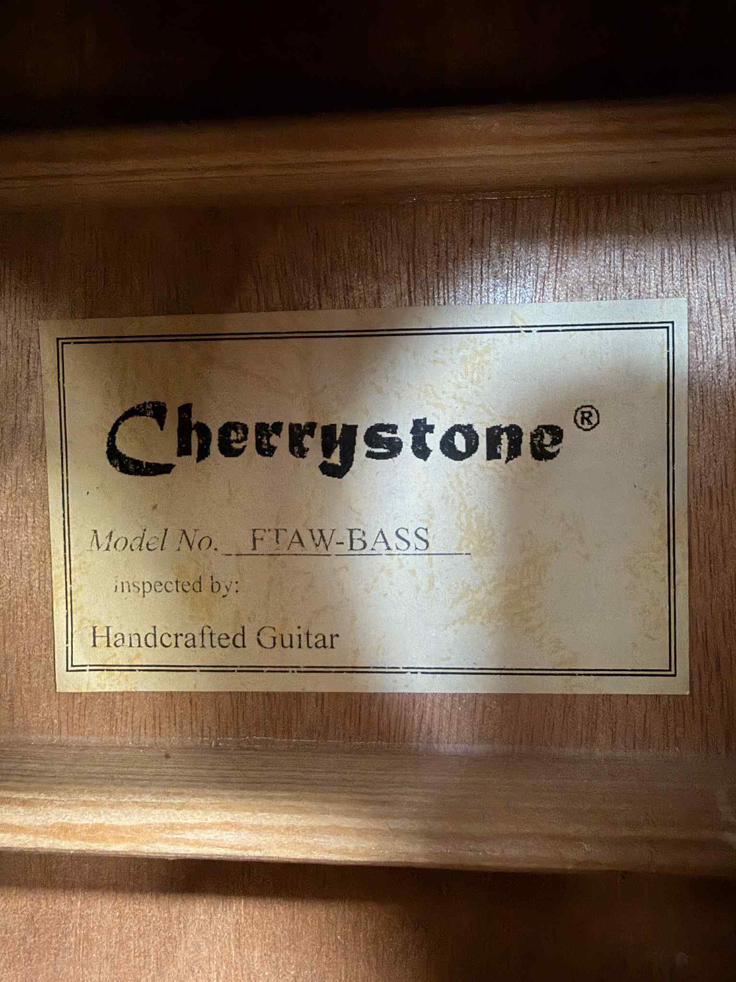 Cherrystone FTAW-BASS – Black Acoustic Bass
