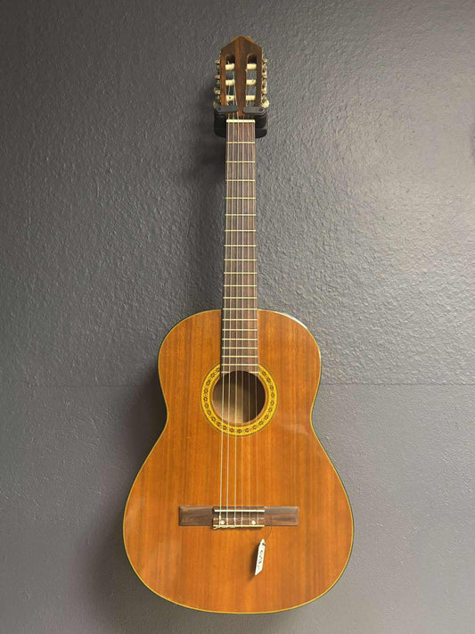 Unbekannte Konzertgitarre