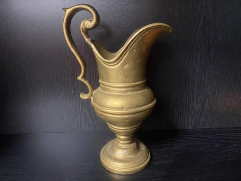 Messingkrug – Dekoration