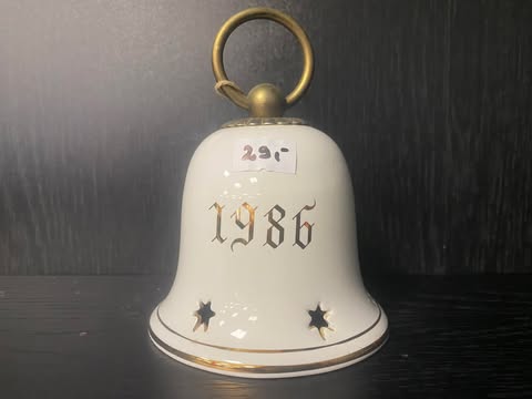 Porzellanglocke – Jahrgang 1986