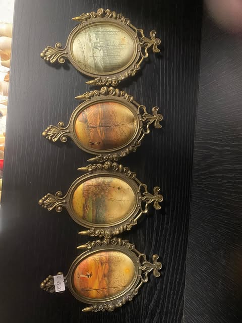 Set aus vier Messing-Bilderrahmen