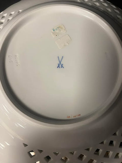 Meissen Porzellanteller – Durchbruchrand, Rosenmotiv