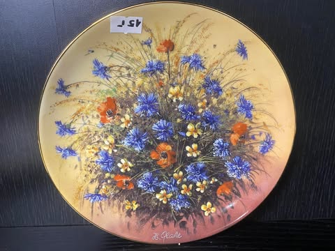 Porzellanteller – Kornblumenmotiv