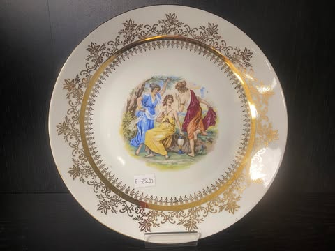Porzellanteller – goldene Bordüre, antikes Motiv