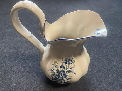 Porzellan Waschset – 5-teilig, blaues Blumenmotiv