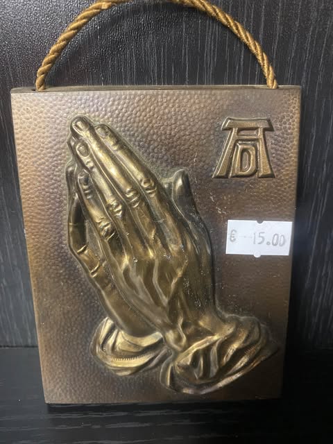 Messing-Relief „Betende Hände“