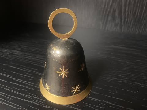 Messing-Glocke mit Sternmotiv