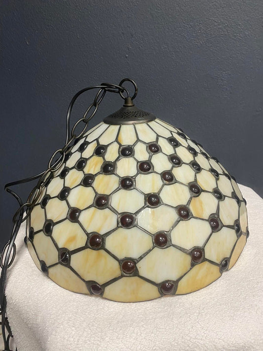 Tiffany Hängelampe mit Wabenmuster und Glassteinen