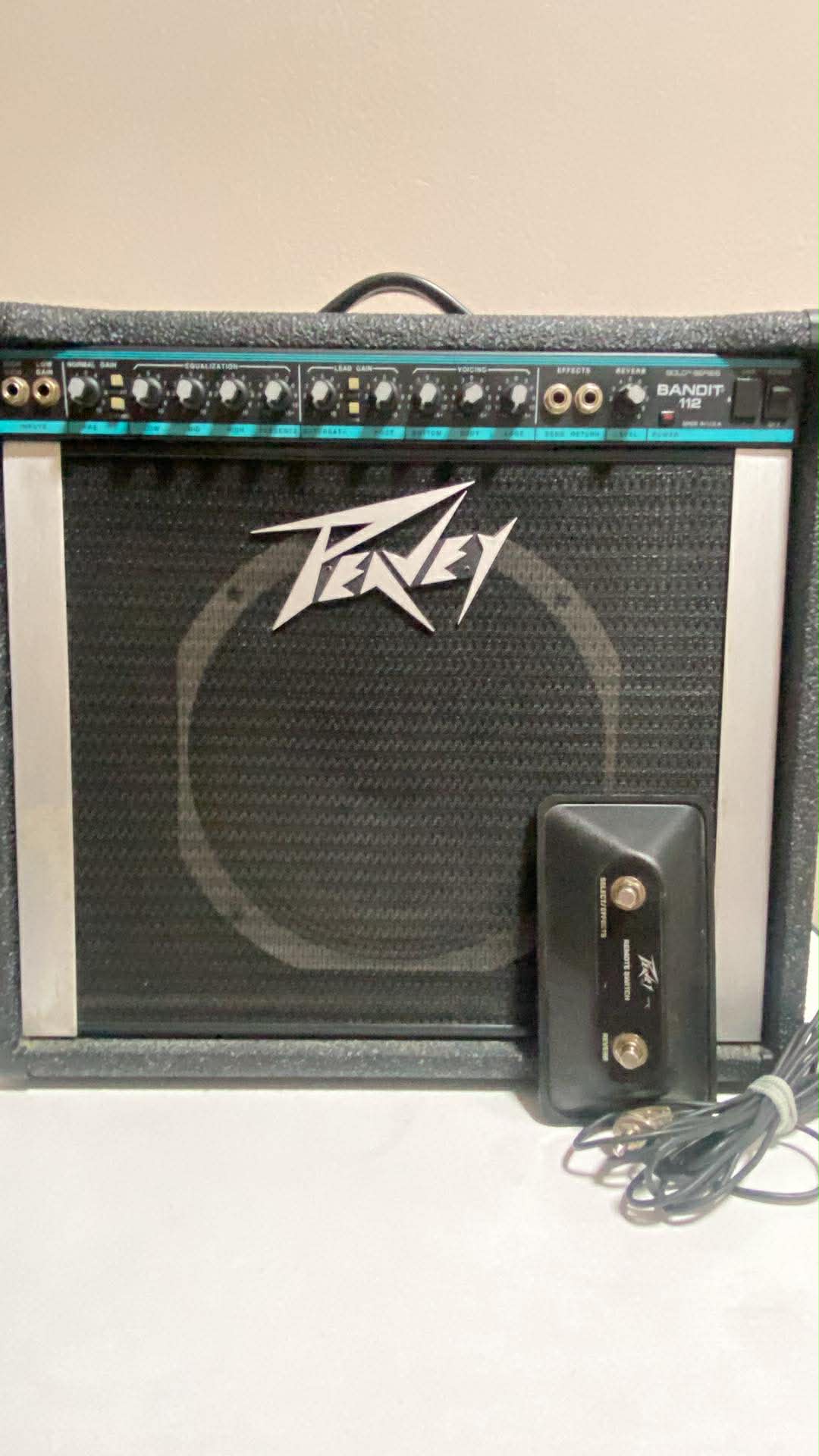 Peavey Bandit 112 Gitarrenverstärker – Made in USA, inkl. Fußschalter