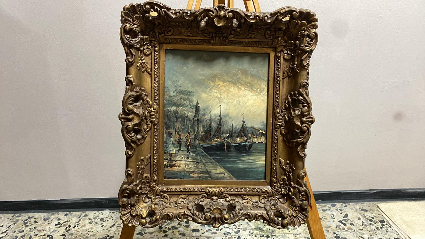 Hafenansicht mit Segelbooten – Ölmalerei im reich verzierten Goldrahmen