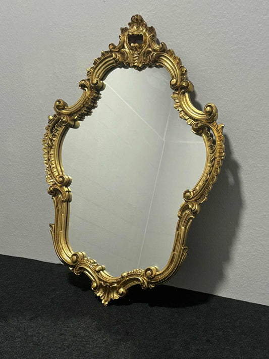 Großer antiker Barock-Wandspiegel mit goldener Zierrahmung