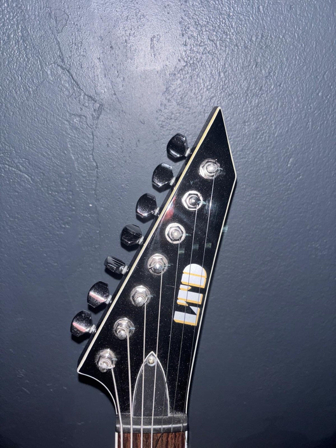 ESP LTD – 7 String Black