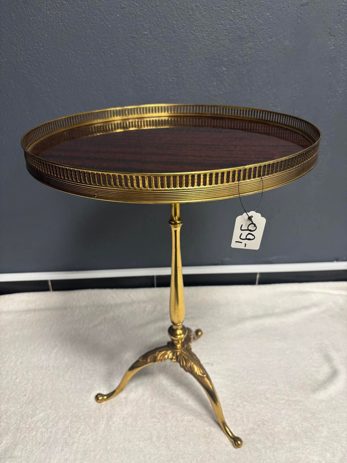 Runder Messing-Beistelltisch