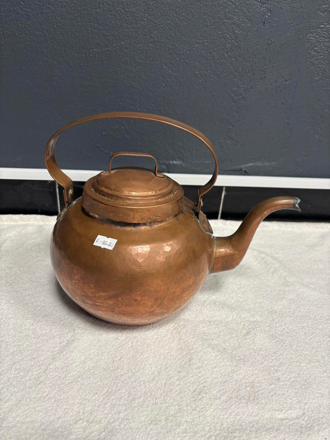 Handgehämmerter Kupferkessel