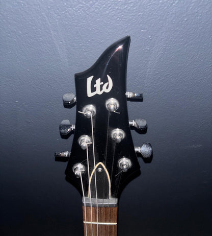 LTD F-Serie – Black