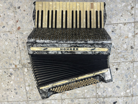 Hohner Tango II