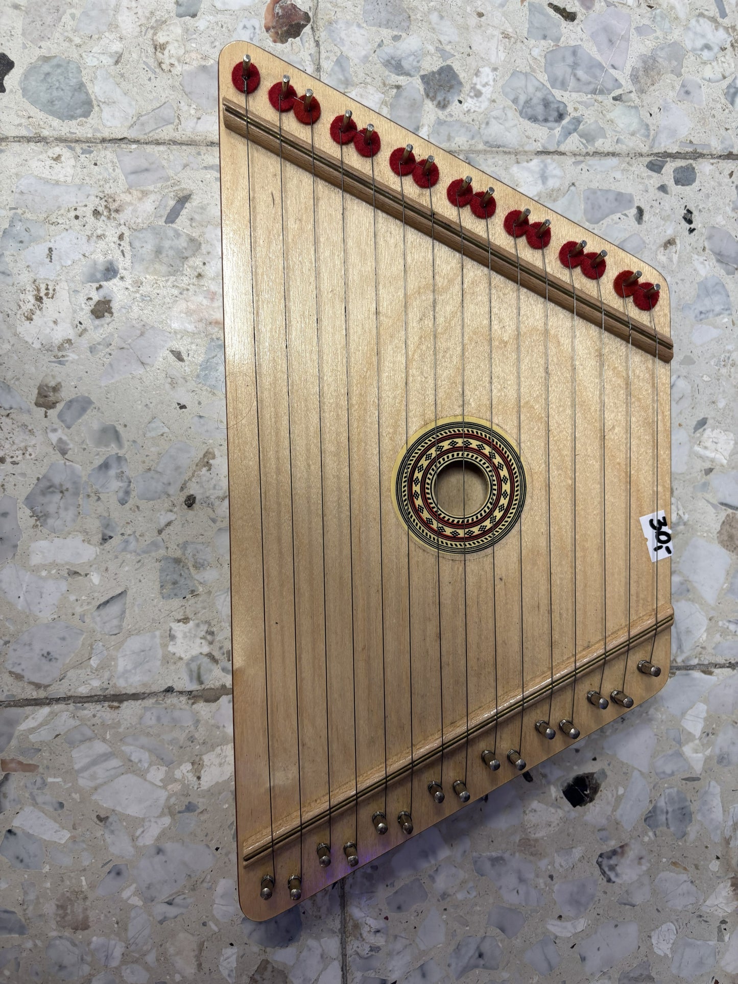Zither aus Holz