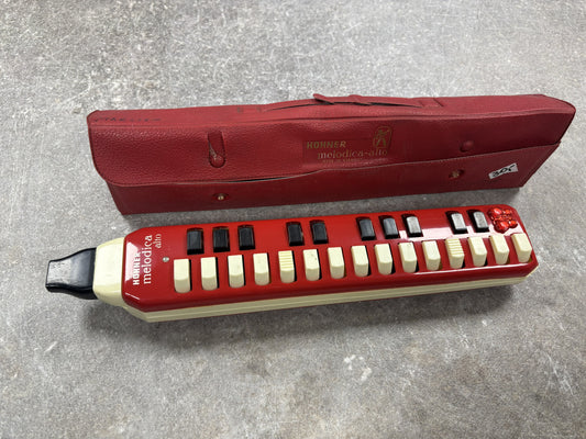 Hohner Melodica Alto