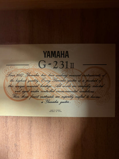 Yamaha G-231 II