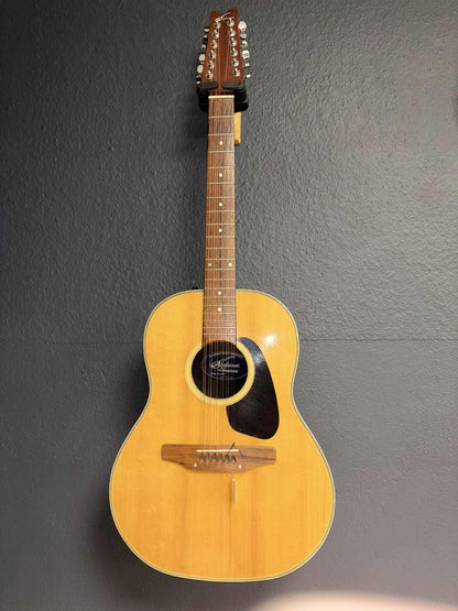 Applause by Ovation AE35